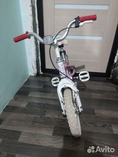 Детский велосипед для девочки 3-5 лет