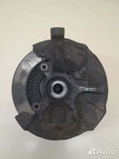 Кулак поворотный передний левый Mitsubishi Pajero