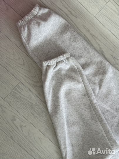 Костюм спортивный женский