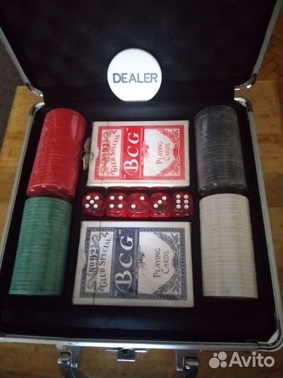 Набор для покера на 100 фишек