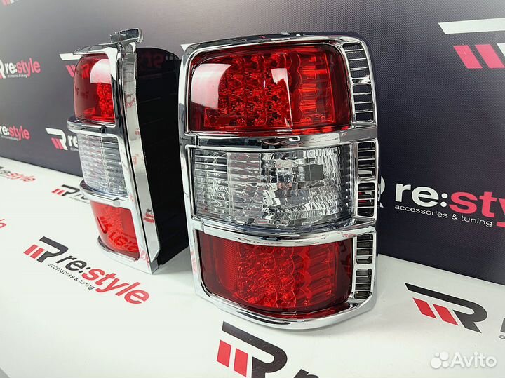 Стопы Mitsubishi Pajero 32 Красно-белые