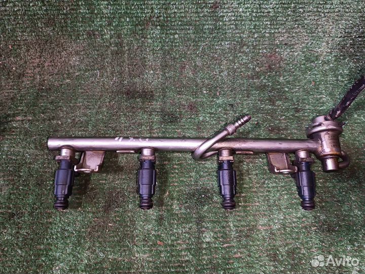 Форсунка инжекторная электрическая Volkswagen Pass