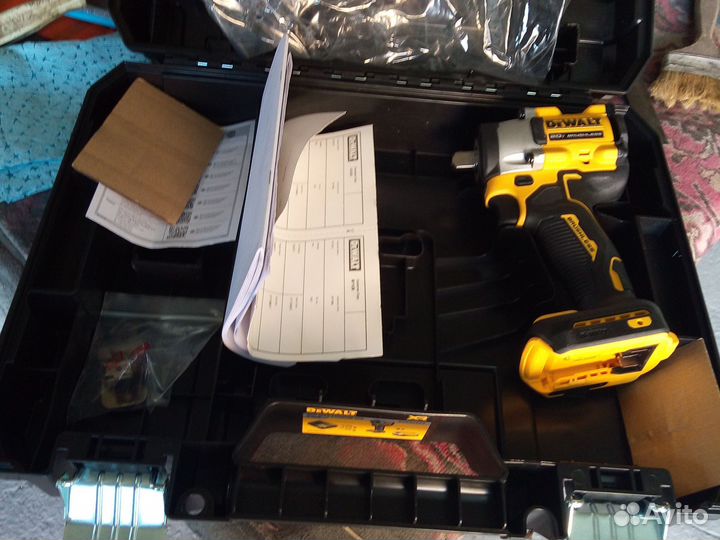 Гайковерт аккумуляторный dewalt 922