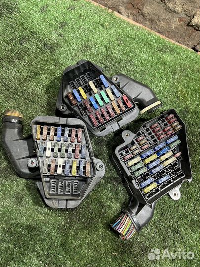 Блок предохранителей для Audi 100c4(45)