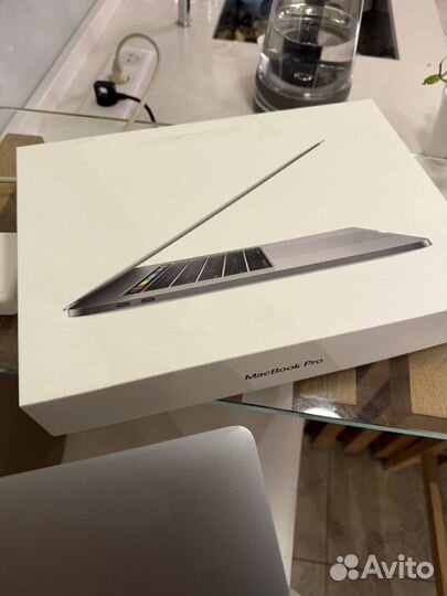 Apple macbook pro 15 2017
