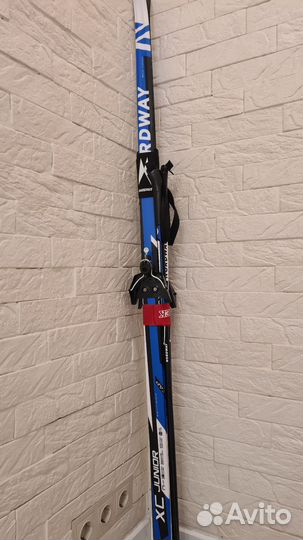 Беговые лыжи 150+ палки+ботинки