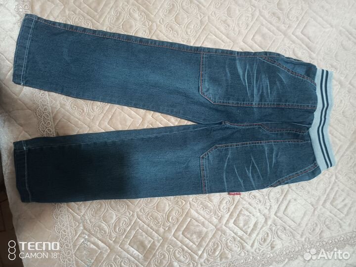 Джинсы