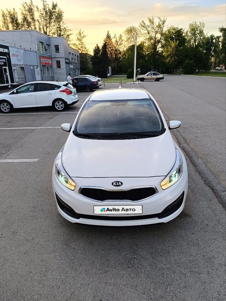 Kia Ceed: фото владельца