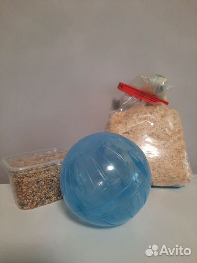 Шар для хомяка, корм, опилки