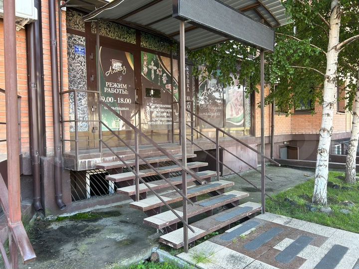 Свободного назначения, 70 м²