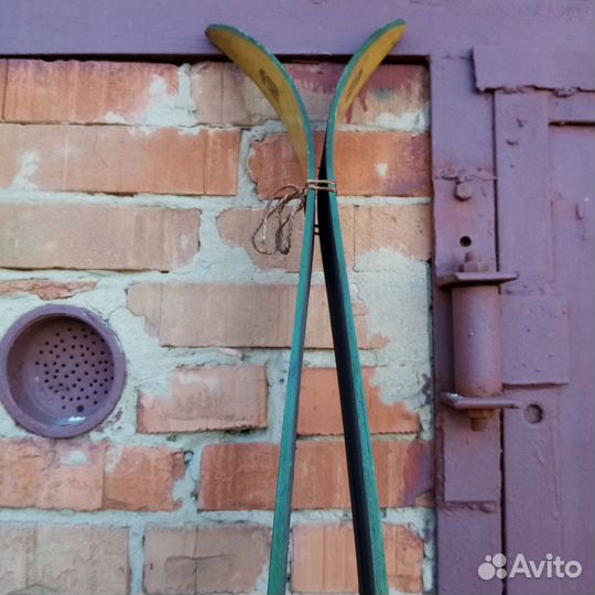 Лыжи военные новые