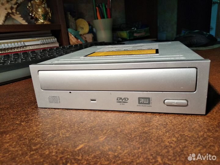 DVD привод