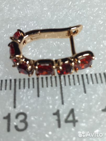 Золотые серьги с Гранатом