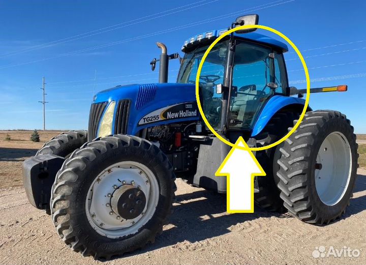Стекло дверное левое New Holland TG 210 / 255