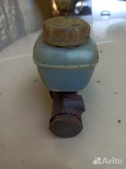 Главный тормозной цилиндр Волга, Газель, УАЗ