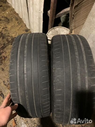 Michelin Pilot Sport 4 235/45 R18