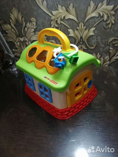 Развивающиеся игрушки