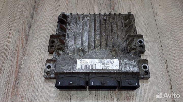 Блок управления двигателем эбу Мозги Renault megan