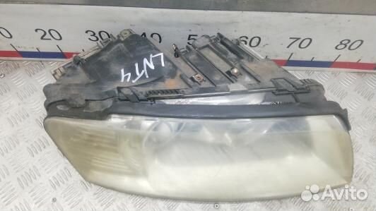 Фара правая audi A8 D3 (LNT04MU01)