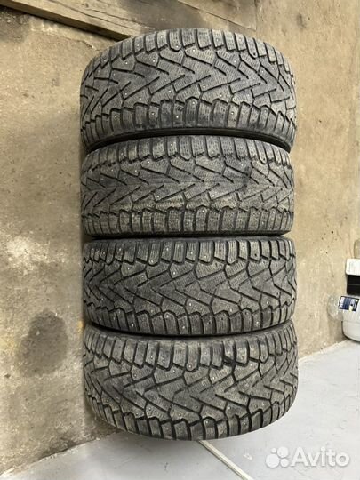 Pirelli Ice Zero 245/45 R18