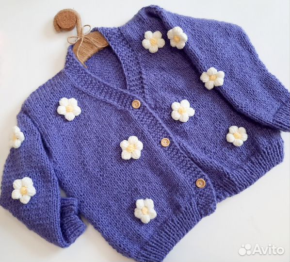 Новая кофта на девочку с ромашками