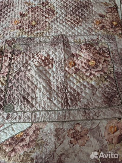 Покрывало на двуспальную кровать