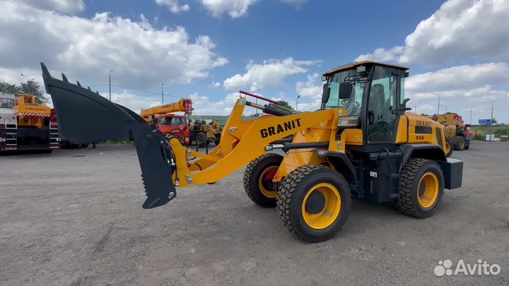 Фронтальный погрузчик Granit 936, 2023