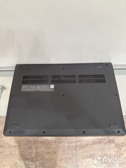Ноутбук lenovo