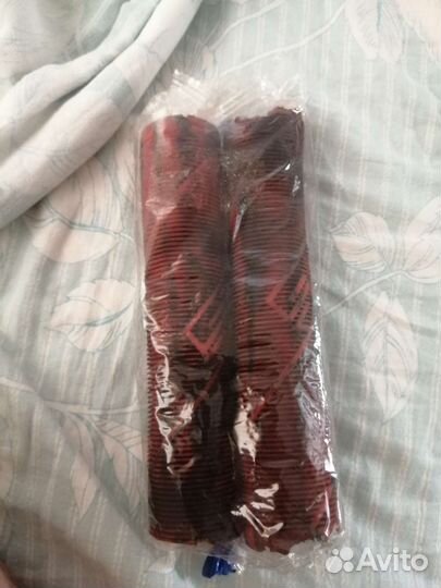 Грипсы страйкер