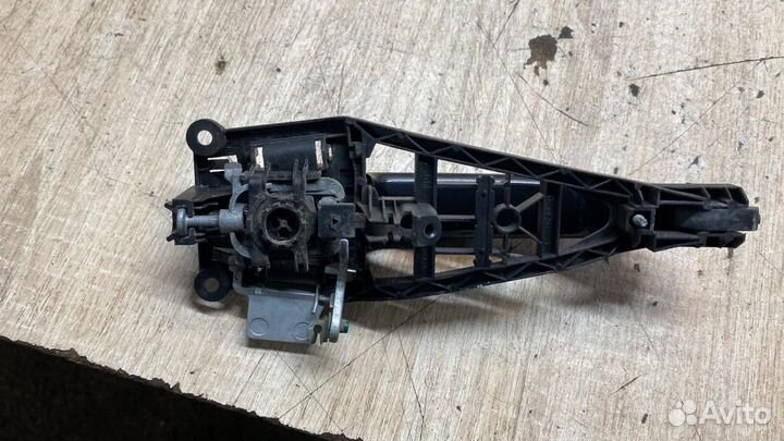 Ручка Двери Правая Opel Astra H GTC