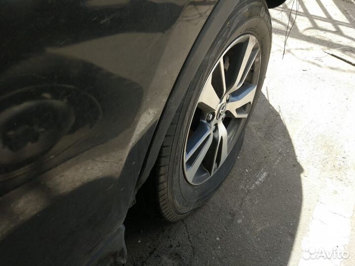 Toyota RAV4 2.0 CVT, 2019, битый, 999 999 км