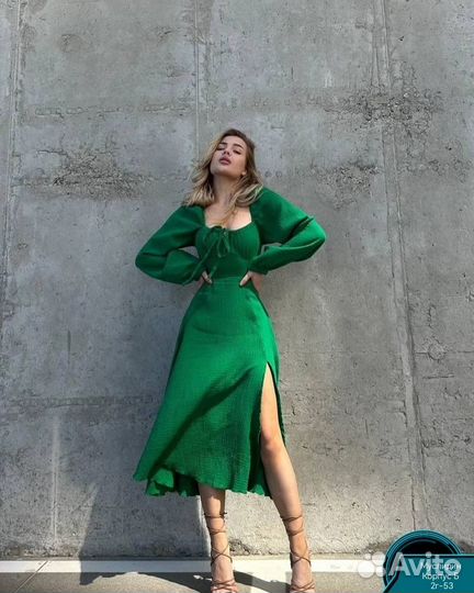 Платье женское