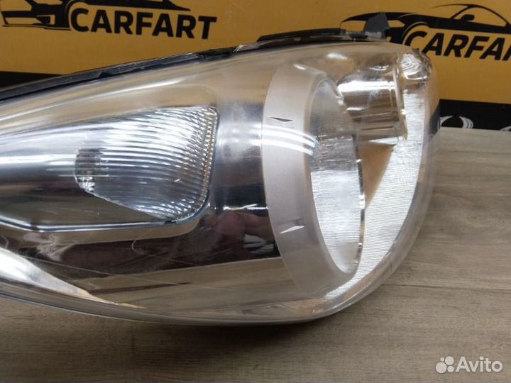 Фара правая Nissan Note E11 CR14DE 2011