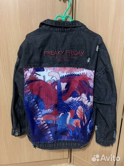 Джинсовая куртка