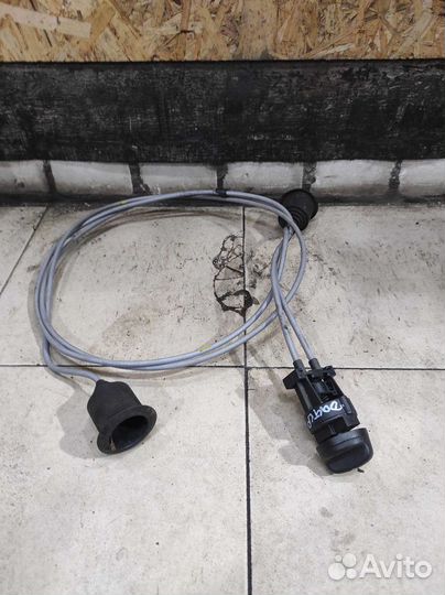 Трос корректора фар Renault Duster 1