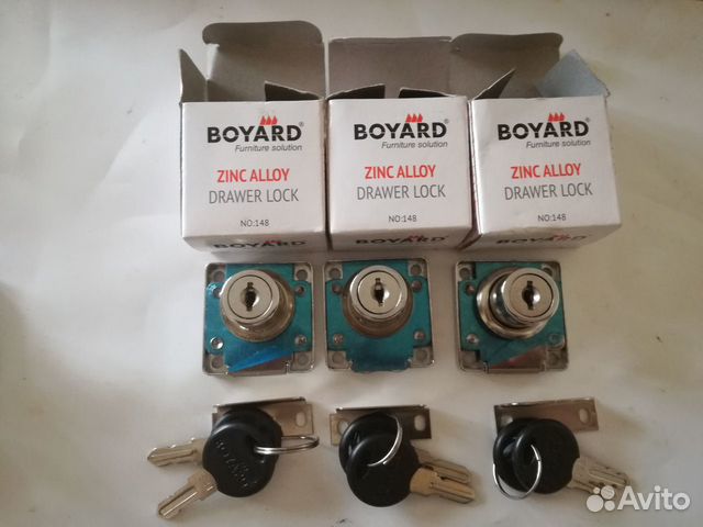 Замок мебельный врезной