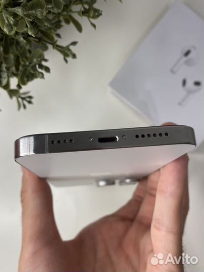 iPhone xr в корпусе 15 pro 256 гб