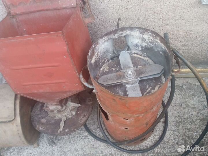 Зернодробилка