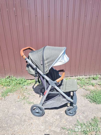 Прогулочная коляска oyster zero