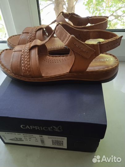 Босоножки фирмы Capris Германия