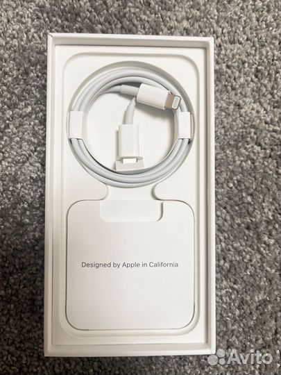 Зарядный кабель Apple USB-C lightning