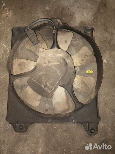 Диффузор радиатора Toyota Raum EXZ10 5E-FE 2000