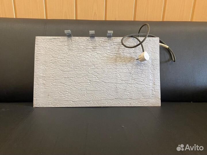 Обогреватель электрический настенный(кварцевый)