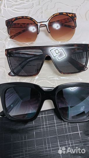 Солнцезащитные очки (7 штук)