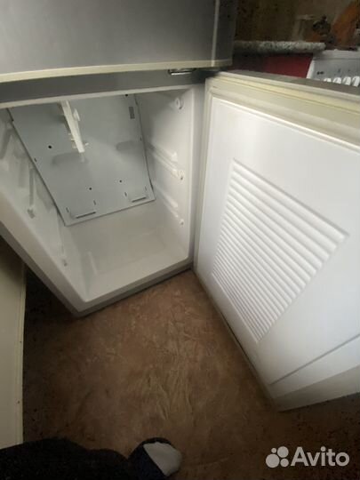 Холодильник Samsung Full no Frost