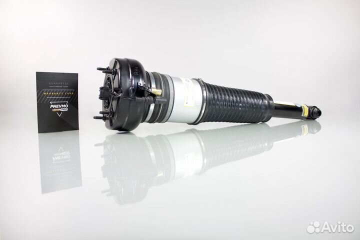 Задняя пневмостойка Audi A8 D4