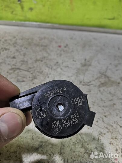 Динамик Фольксваген Пассат Б6