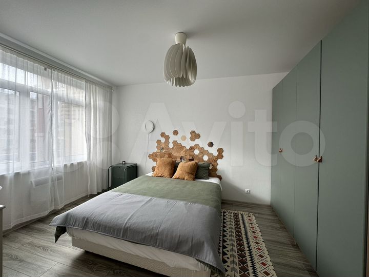 1-к. квартира, 53 м², 2/5 эт.