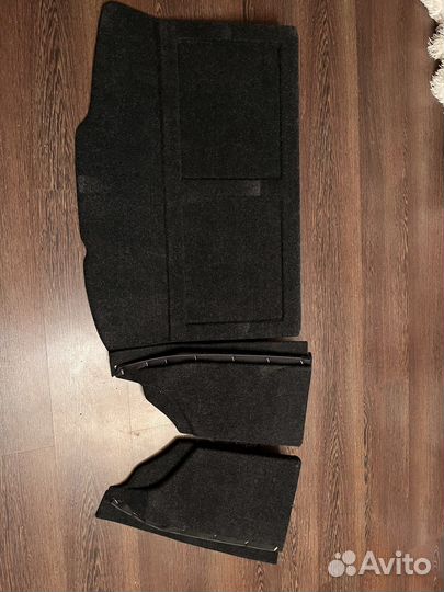 Акустическая полка на липучках на приору хэтчбек