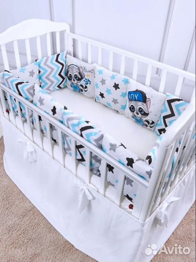 Бортики в кроватку (новые)